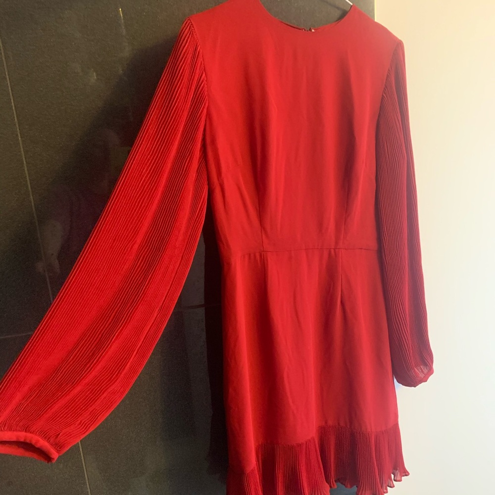 Chelsea28 Red Sleeved Dress